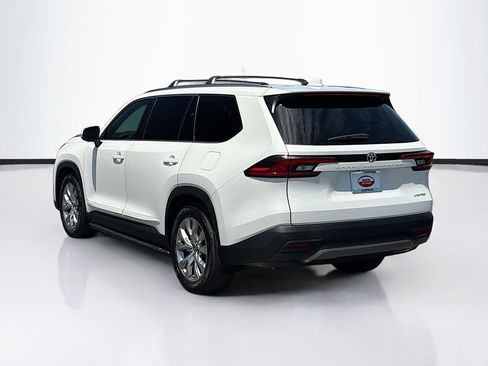 New 2026 Toyota Grand Highlander FWD image 7