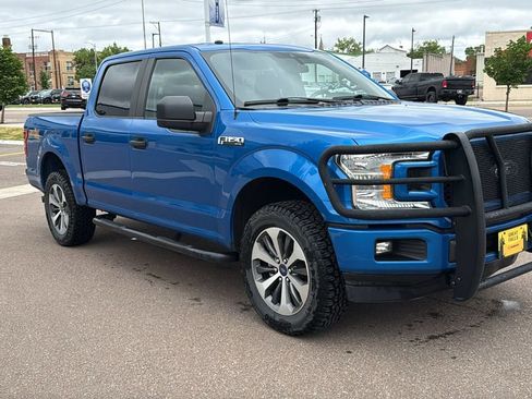 Used 2019 Ford F150 XL w/ Equipment Group 101A Mid AWD/4WD image 3
