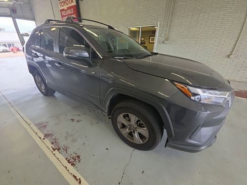 Used 2025 Toyota RAV4 XLE FWD image 3