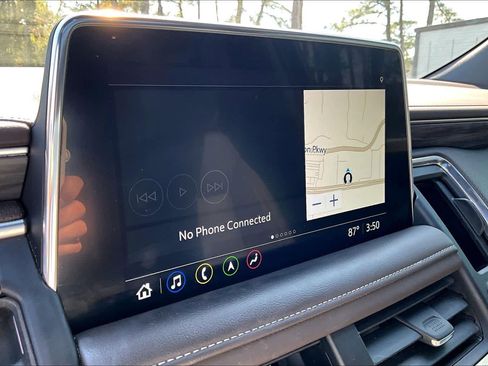 Used 2021 GMC Yukon SLT w/ SLT Premium Package image 35