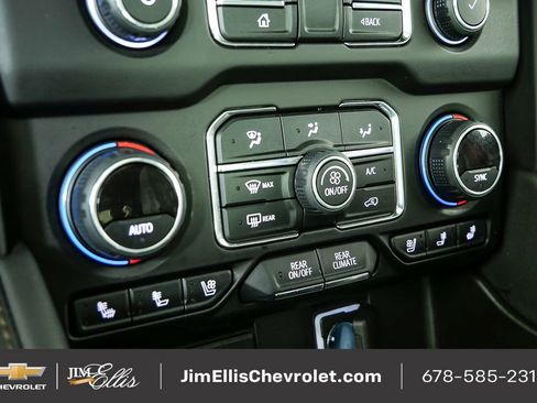 Used 2022 Chevrolet Tahoe High Country image 18