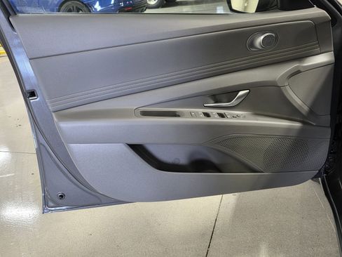 Certified 2023 Hyundai Elantra SEL w/ Convenience Package image 20