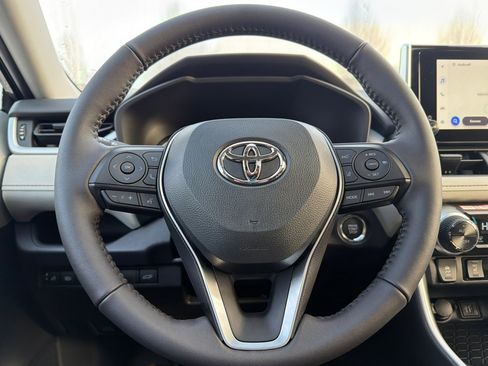 New 2025 Toyota RAV4 XLE w/ Convenience Package image 21