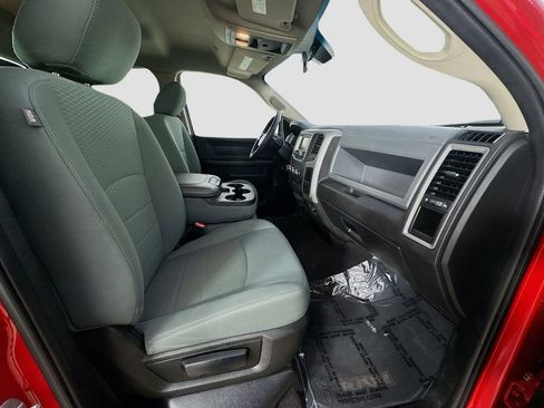 Used 2017 RAM 1500 Express w/ Express Value Package AWD/4WD image 27