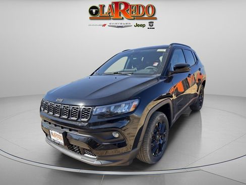 New 2026 Jeep Compass Latitude image 3