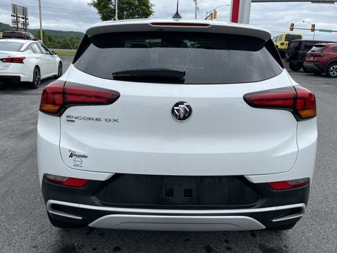 Used 2021 Buick Encore GX Preferred AWD/4WD image 6
