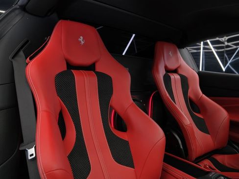 Used 2023 Ferrari F8 Tributo RWD image 19