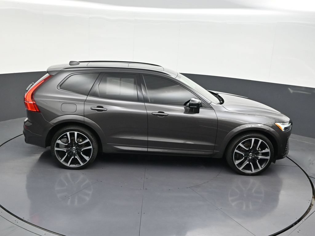 Used 2024 Volvo XC60 B5 Ultimate AWD/4WD image 21