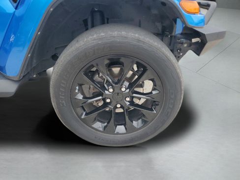 Used 2021 Jeep Wrangler Unlimited Sahara image 29