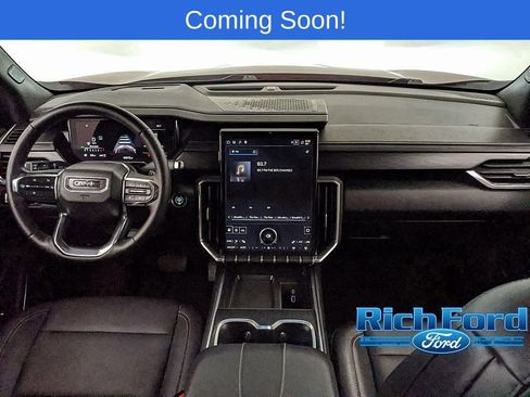 Used 2024 GMC Acadia Elevation AWD/4WD image 7