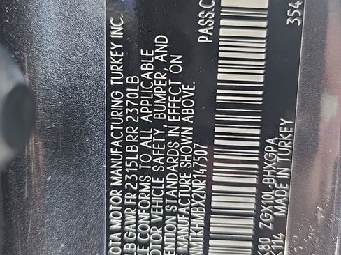 Used 2022 Toyota C-HR XLE image 13