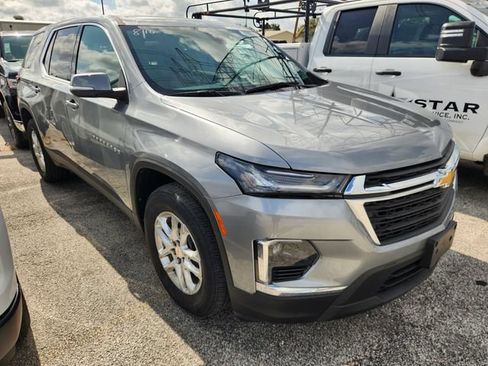 Used 2023 Chevrolet Traverse LS w/ Safety Package FWD image 1