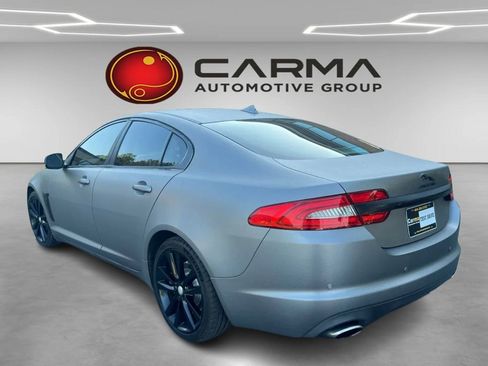 Used 2015 Jaguar XF Premium RWD image 3