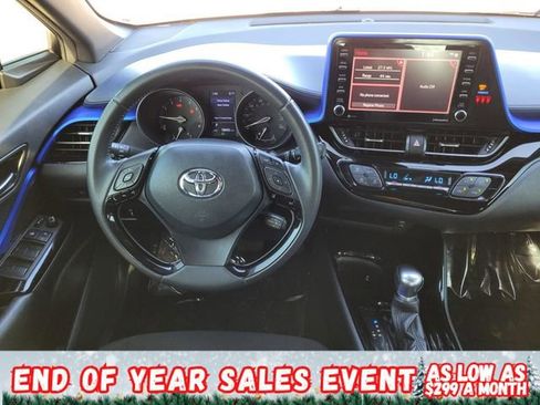 Used 2020 Toyota C-HR XLE image 18
