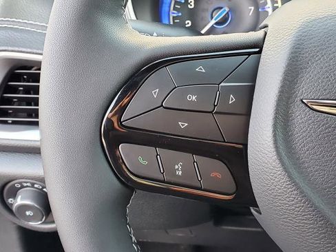 New 2026 Chrysler Pacifica Limited w/ S Appearance Package image 11