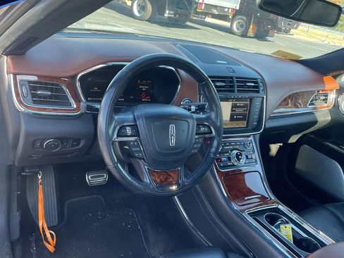 Used 2017 Lincoln Continental Black Label image 14