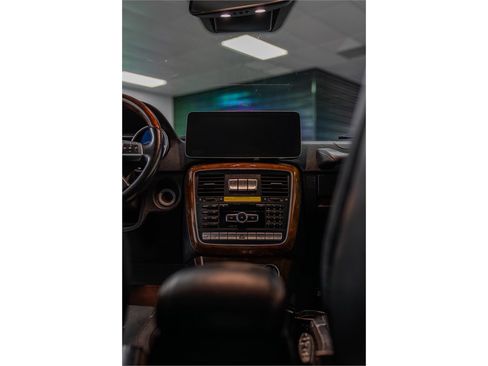 Used 2013 Mercedes-Benz G 550 image 12