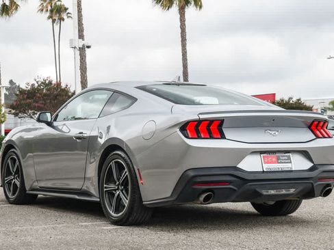 Used 2024 Ford Mustang Premium RWD image 7