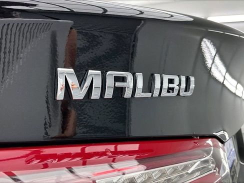 Used 2022 Chevrolet Malibu LT image 8