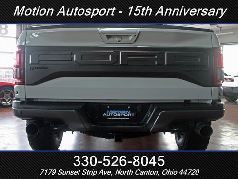 Used 2017 Ford F150 Raptor w/ Equipment Group 802A Luxury image 9