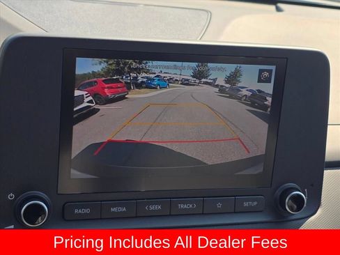 Used 2023 Hyundai Kona SE AWD/4WD image 10