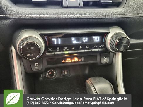 Used 2024 Toyota RAV4 XLE image 28