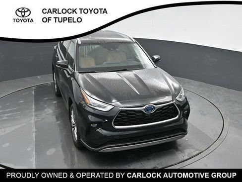 Used 2023 Toyota Highlander Platinum image 39