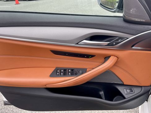 Used 2023 BMW M5 w/ Competition Package image 12