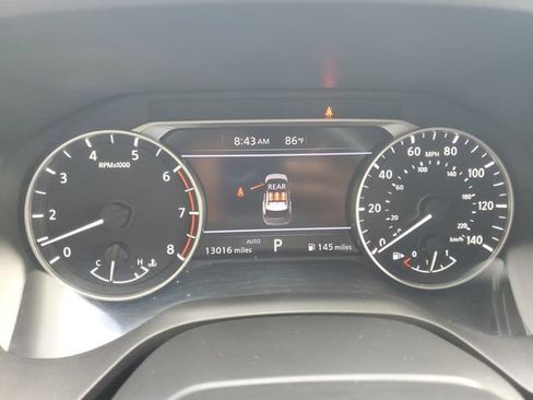 Used 2025 Nissan Rogue SV AWD/4WD image 21