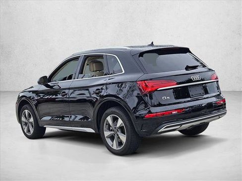 Used 2023 Audi Q5 2.0T Premium w/ Convenience Package AWD/4WD image 8