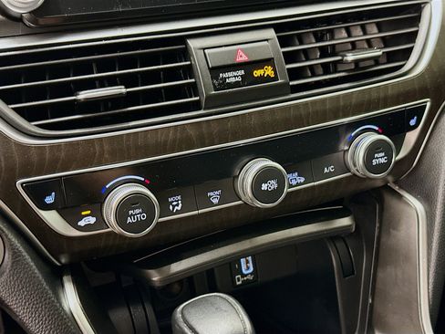 Used 2019 Honda Accord EX-L image 23