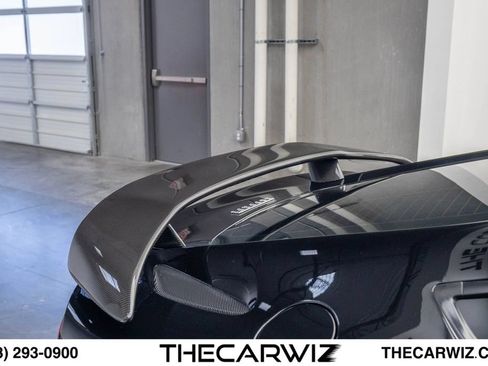 Used 2014 Ferrari F12 Berlinetta RWD image 25