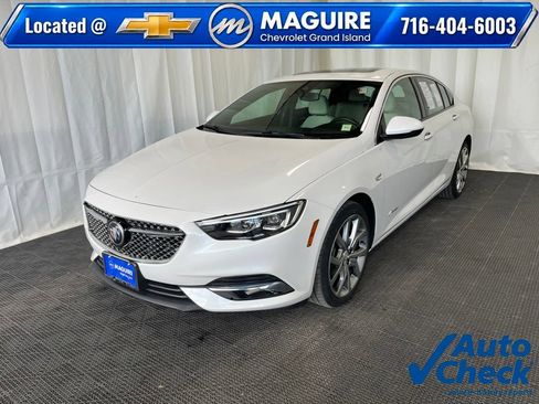 Used 2019 Buick Regal Avenir w/ Driver Confidence Package II FWD image 1
