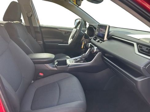 Used 2025 Toyota RAV4 LE image 16
