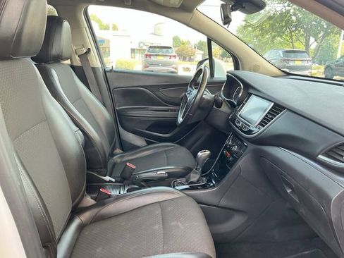 Used 2019 Buick Encore Preferred AWD/4WD image 25