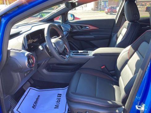 New 2026 Chevrolet Equinox EV RS w/ Convenience Package II FWD image 3