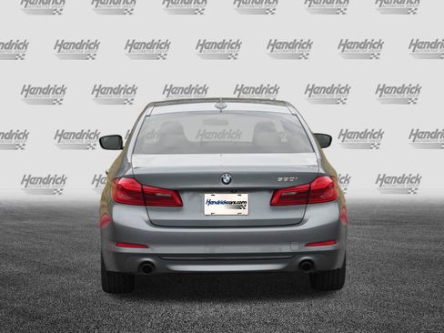 Used 2019 BMW 530i w/ Convenience Package image 8