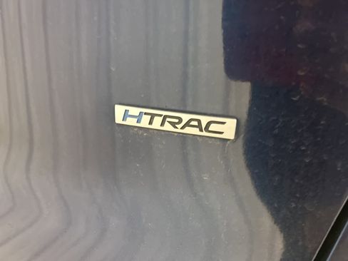 Used 2020 Hyundai Santa Fe SEL w/ Convenience + Premium Package image 10