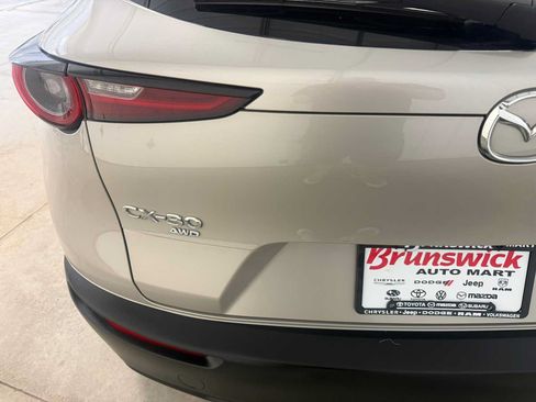 Certified 2024 MAZDA CX-30 AWD 2.5 S w/ Select Sport Pkg image 17
