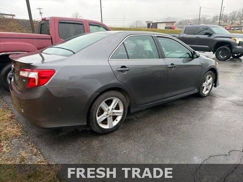 Used 2013 Toyota Camry SE image 12