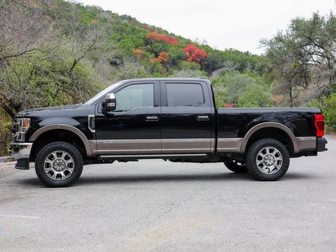 Used 2022 Ford F250 King Ranch w/ King Ranch Ultimate Package image 2