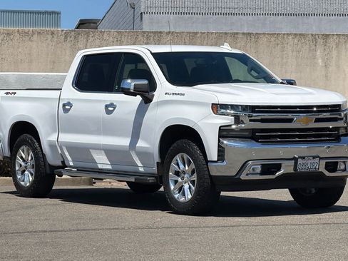 Used 2019 Chevrolet Silverado 1500 LTZ w/ LTZ Plus Package AWD/4WD image 5