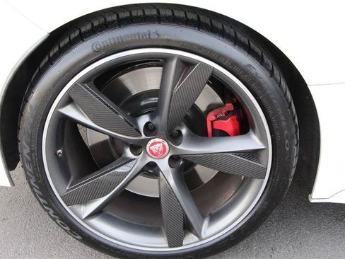 Used 2016 Jaguar F-TYPE R AWD/4WD image 37