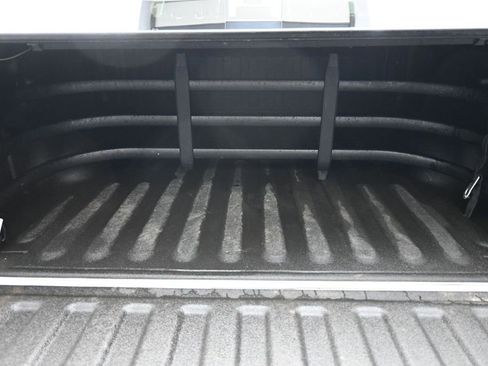 Used 2022 RAM 1500 Laramie AWD/4WD image 22