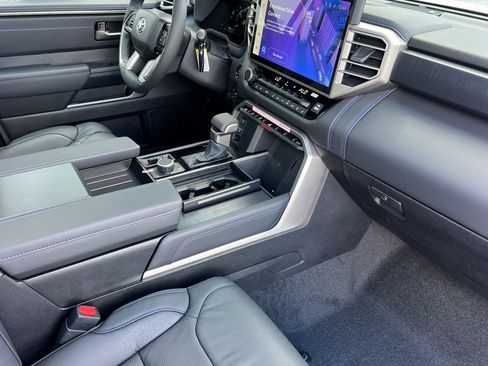 New 2026 Toyota Tundra Platinum AWD/4WD image 17
