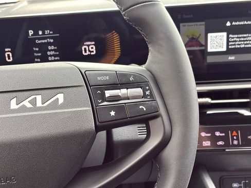 New 2026 Kia Sportage EX image 24