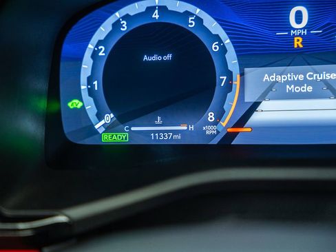 Used 2025 Toyota Camry XSE image 44