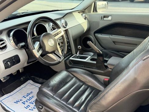 Used 2008 Ford Mustang GT Premium image 10