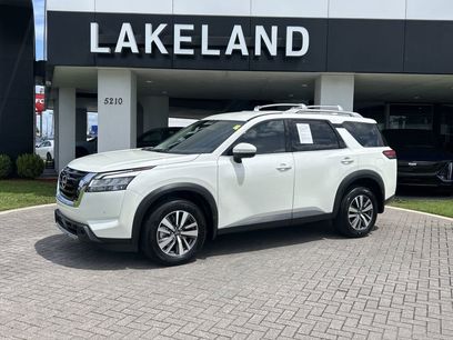 Used 2024 Nissan Pathfinder SL