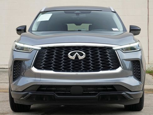Used 2025 INFINITI QX60 Luxe w/ Vision Package AWD/4WD image 7